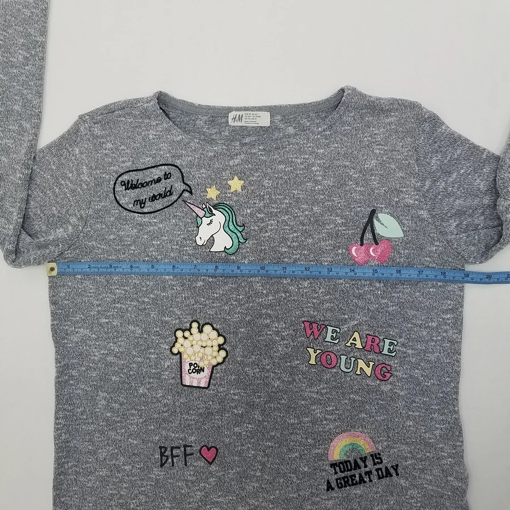 H & M Fine-knit Unicorn Popcorn Rainbow Printed Sweater